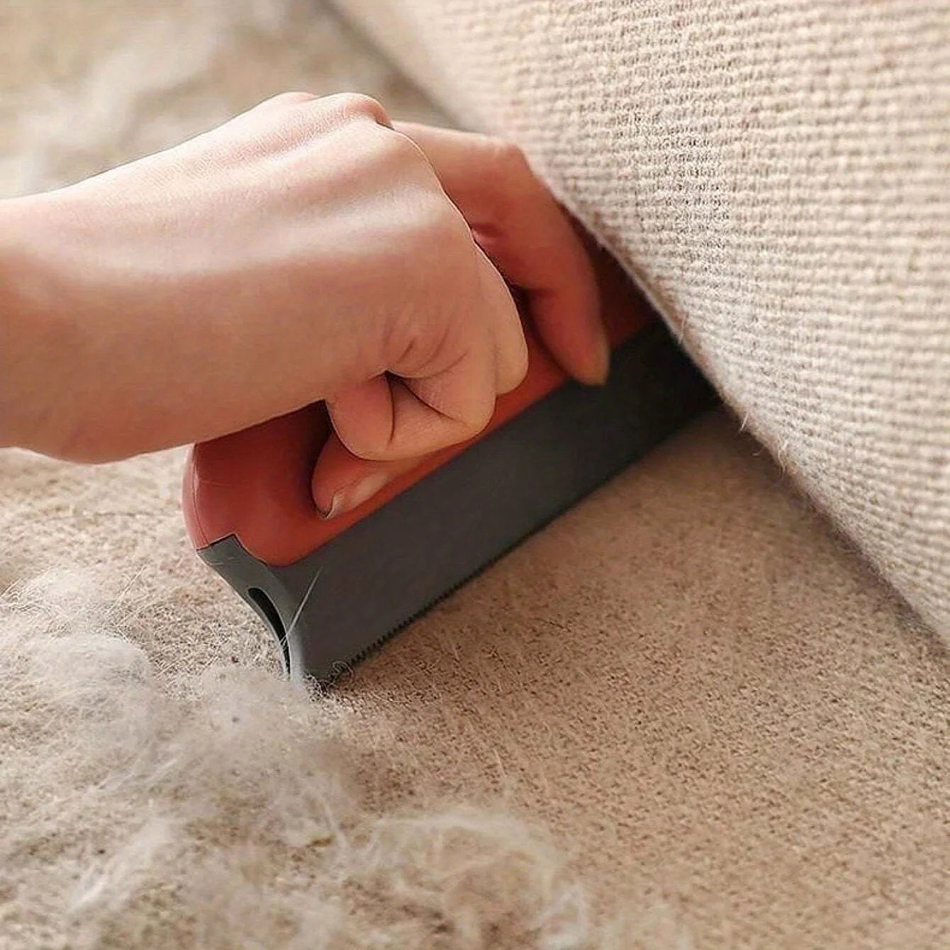 Effective Pet Hair Remover Brush For Cats And Dogs 