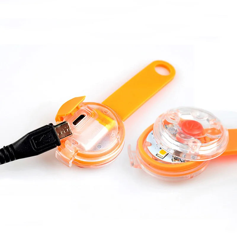 LED Pet Tracking Luminous Pendant Ligh Dogs Collars Dog Wear